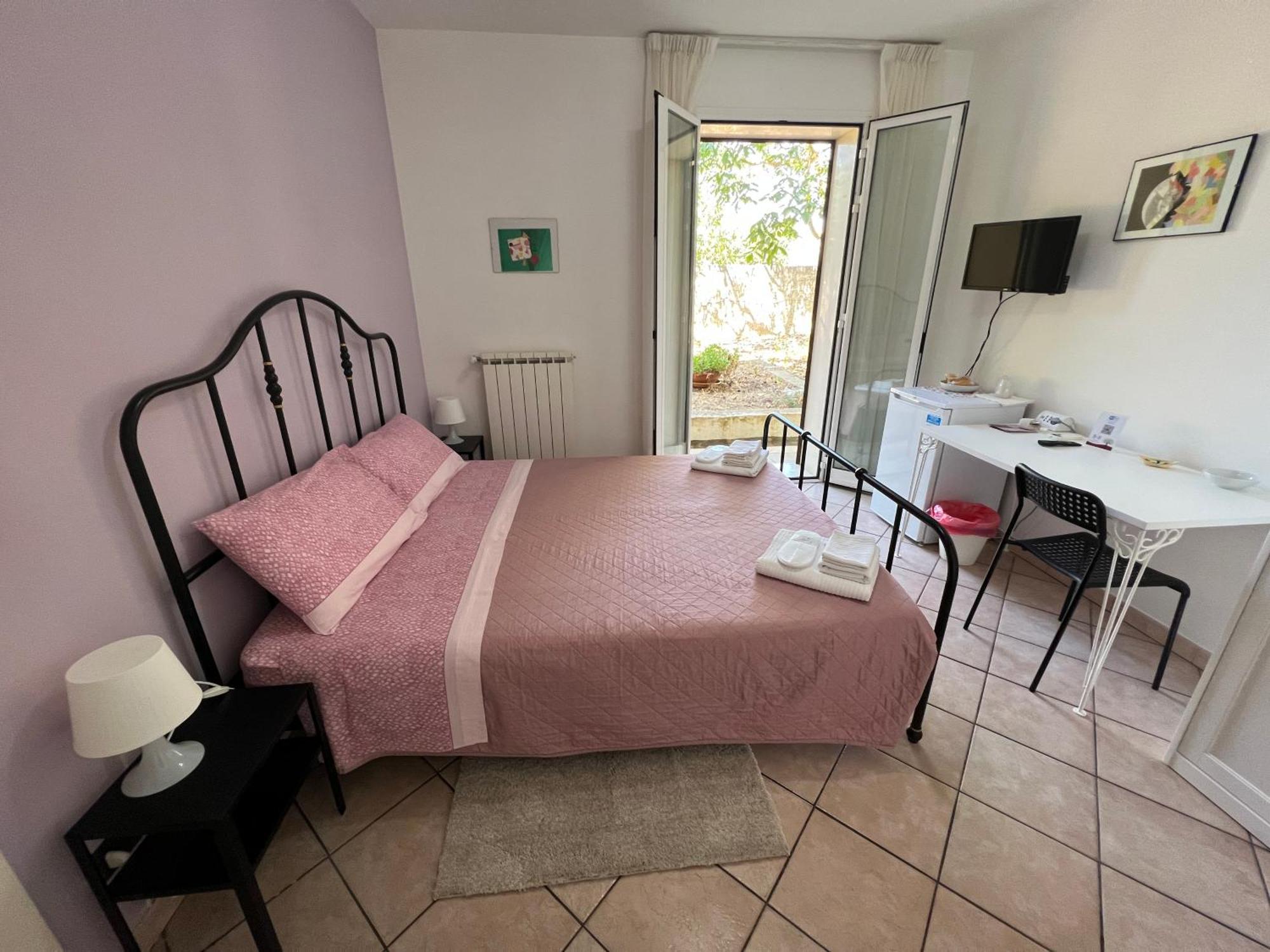 Bed and Breakfast Beb Brusce' Franco E Tina Ragusa Exteriér fotografie